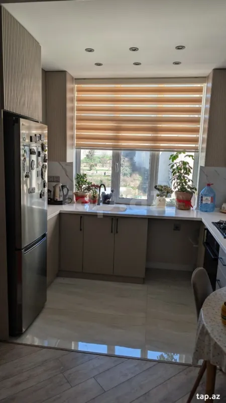 Satılır 3 otaqlı yeni tikili 84 m²