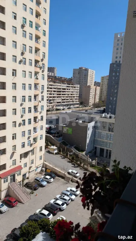 Satılır 3 otaqlı yeni tikili 84 m²