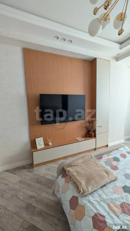 Satılır 3 otaqlı yeni tikili 84 m²