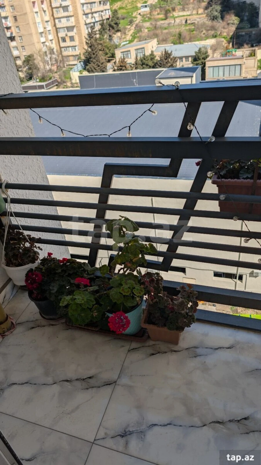 Satılır 3 otaqlı yeni tikili 84 m²