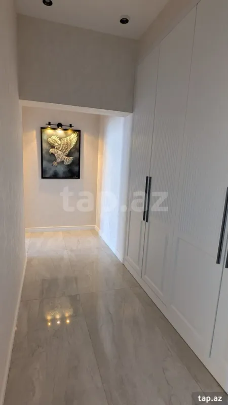 Satılır 3 otaqlı yeni tikili 84 m²