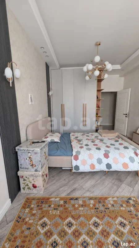 Satılır 3 otaqlı yeni tikili 84 m²
