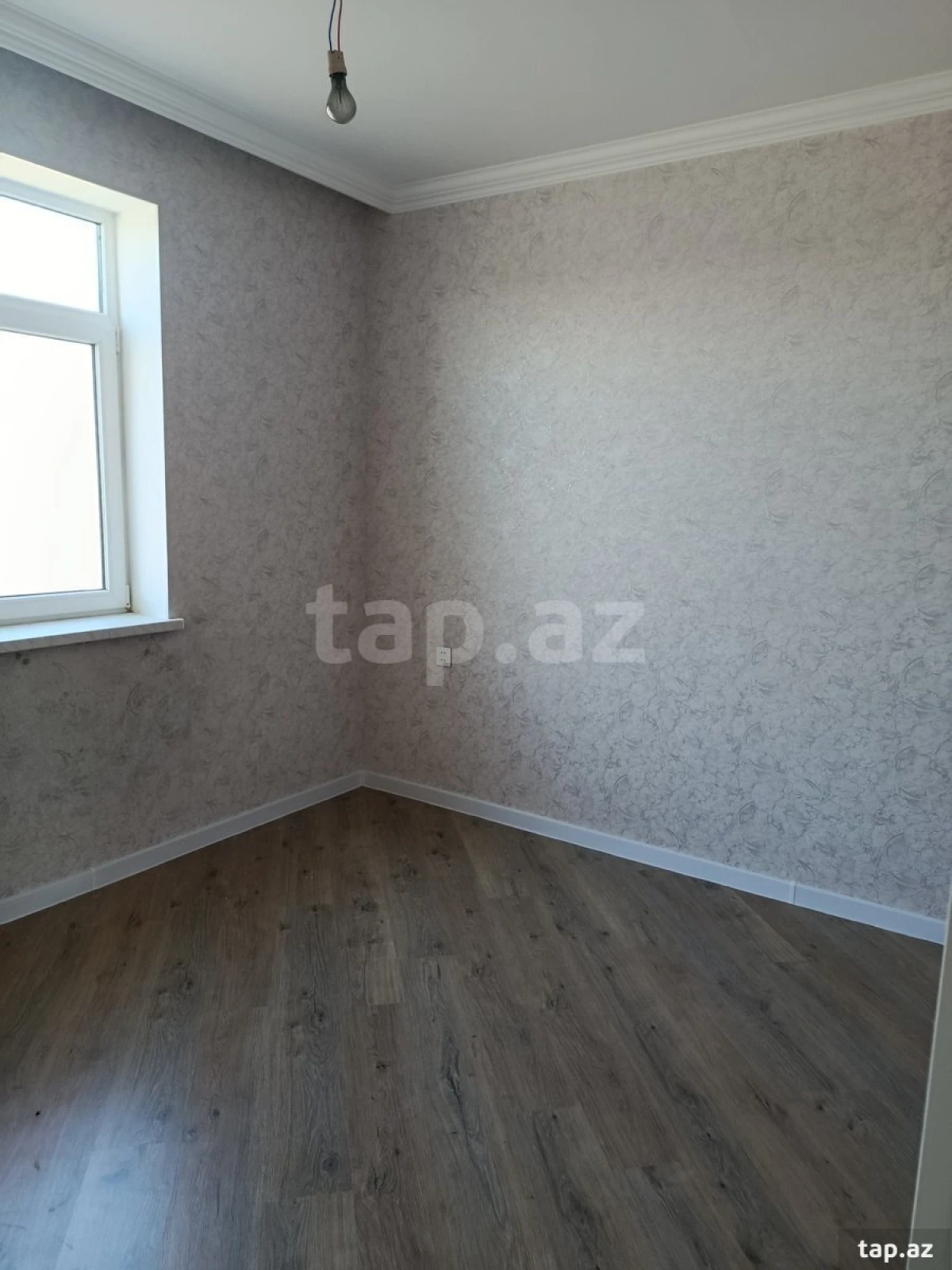 Satılır 5 otaqlı həyət evi 160 m²