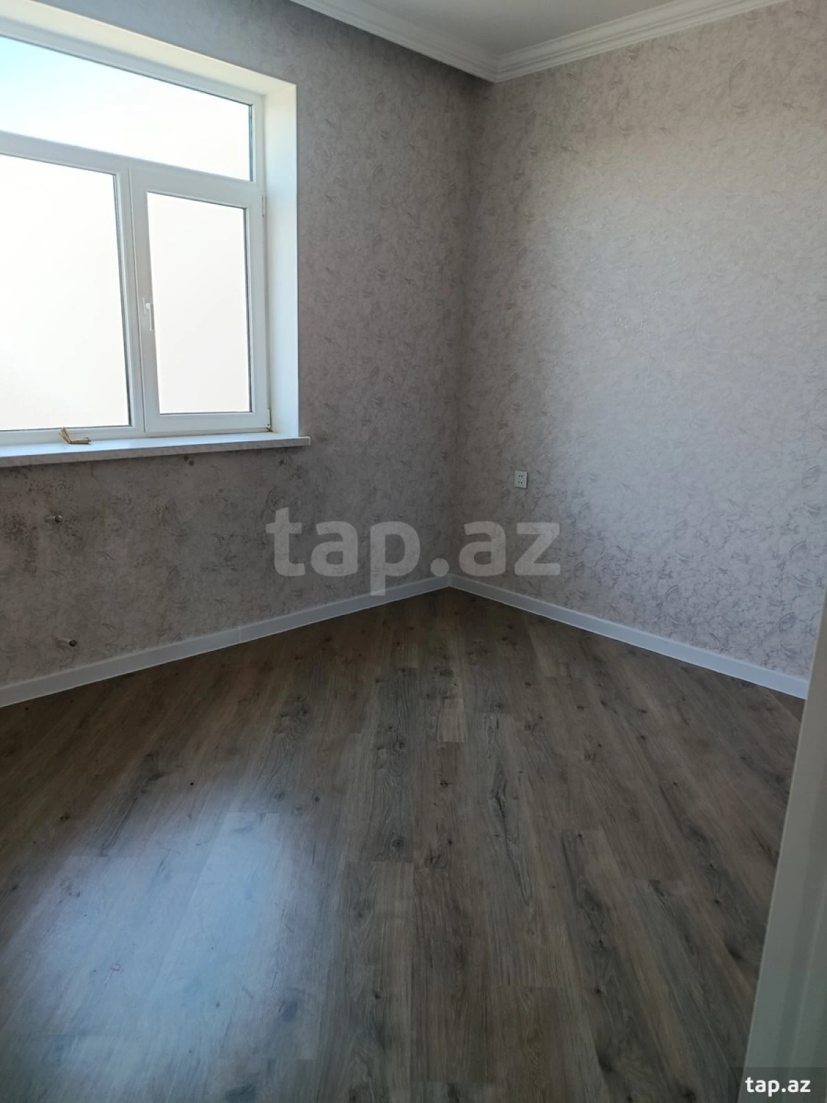 Satılır 5 otaqlı həyət evi 160 m²