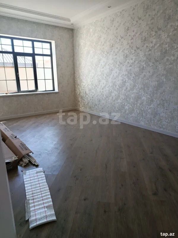 Satılır 5 otaqlı həyət evi 160 m²