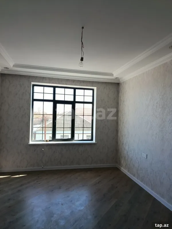 Satılır 5 otaqlı həyət evi 160 m²