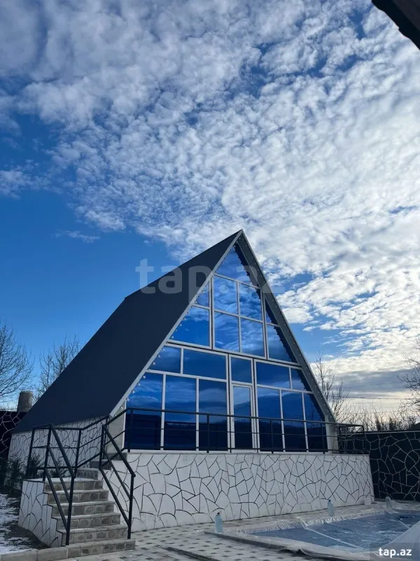 Satılır 4 otaqlı həyət evi 93.28 m²