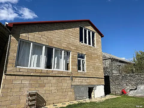 Satılır 4 otaqlı həyət evi 110 m² — Zaqatala 4 otaq 110.00 m²