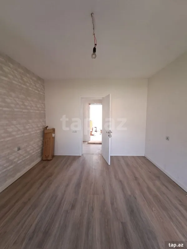 Satılır 6 otaqlı həyət evi 150 m²