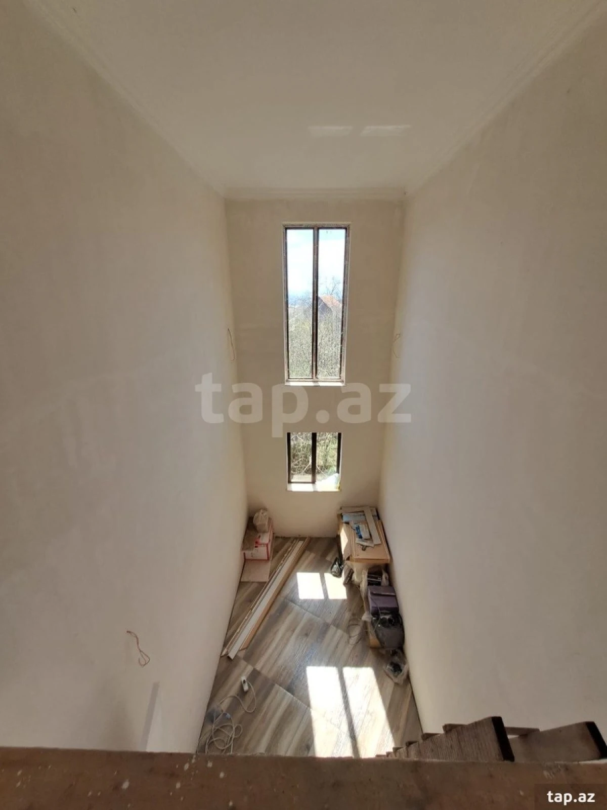 Satılır 6 otaqlı həyət evi 150 m²