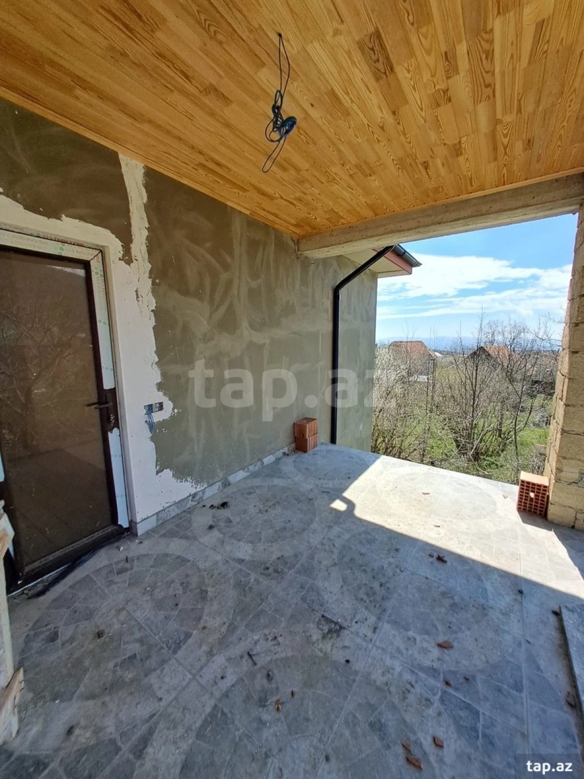 Satılır 6 otaqlı həyət evi 150 m²