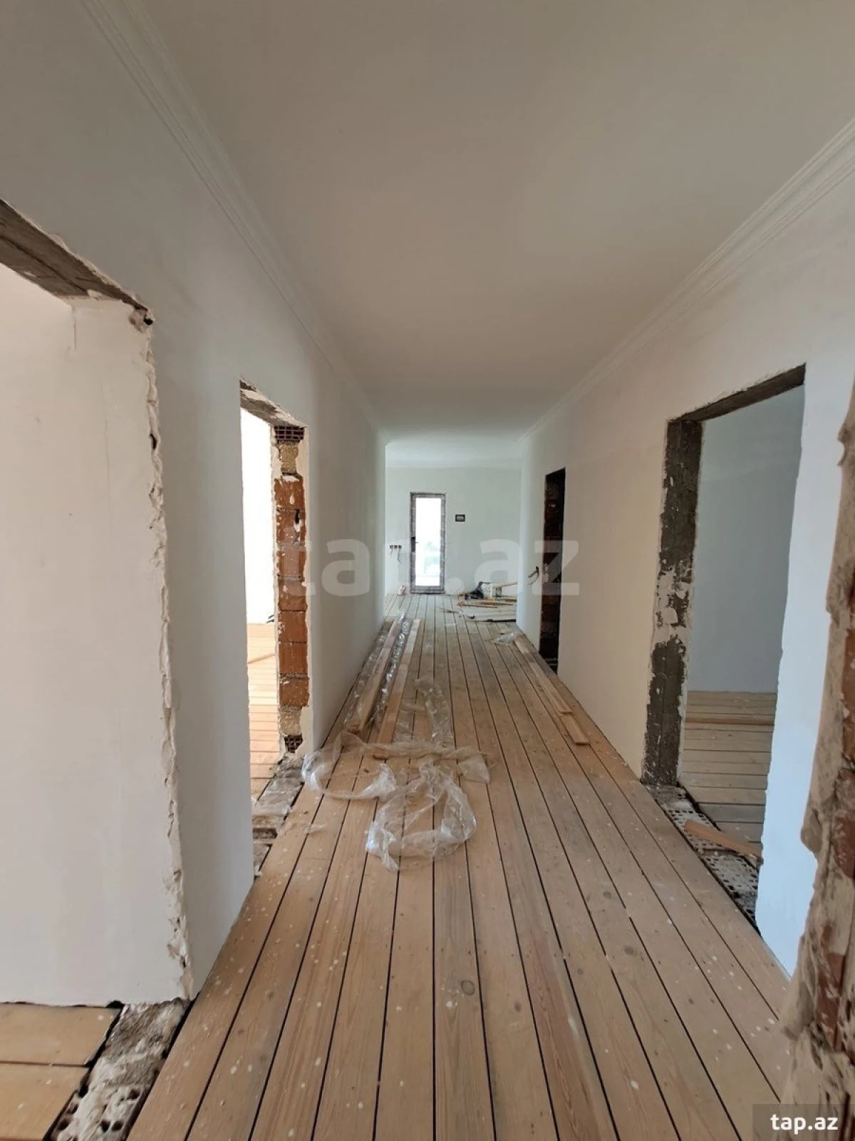 Satılır 6 otaqlı həyət evi 150 m²