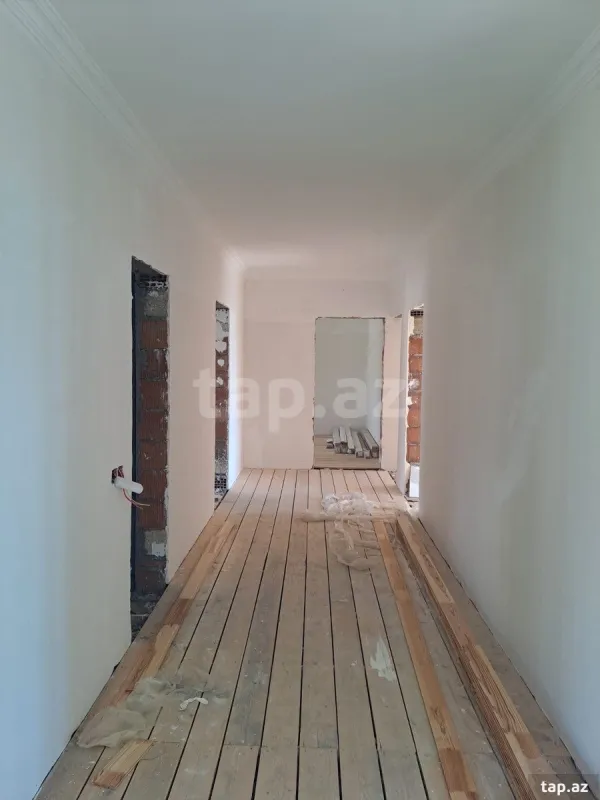 Satılır 6 otaqlı həyət evi 150 m²