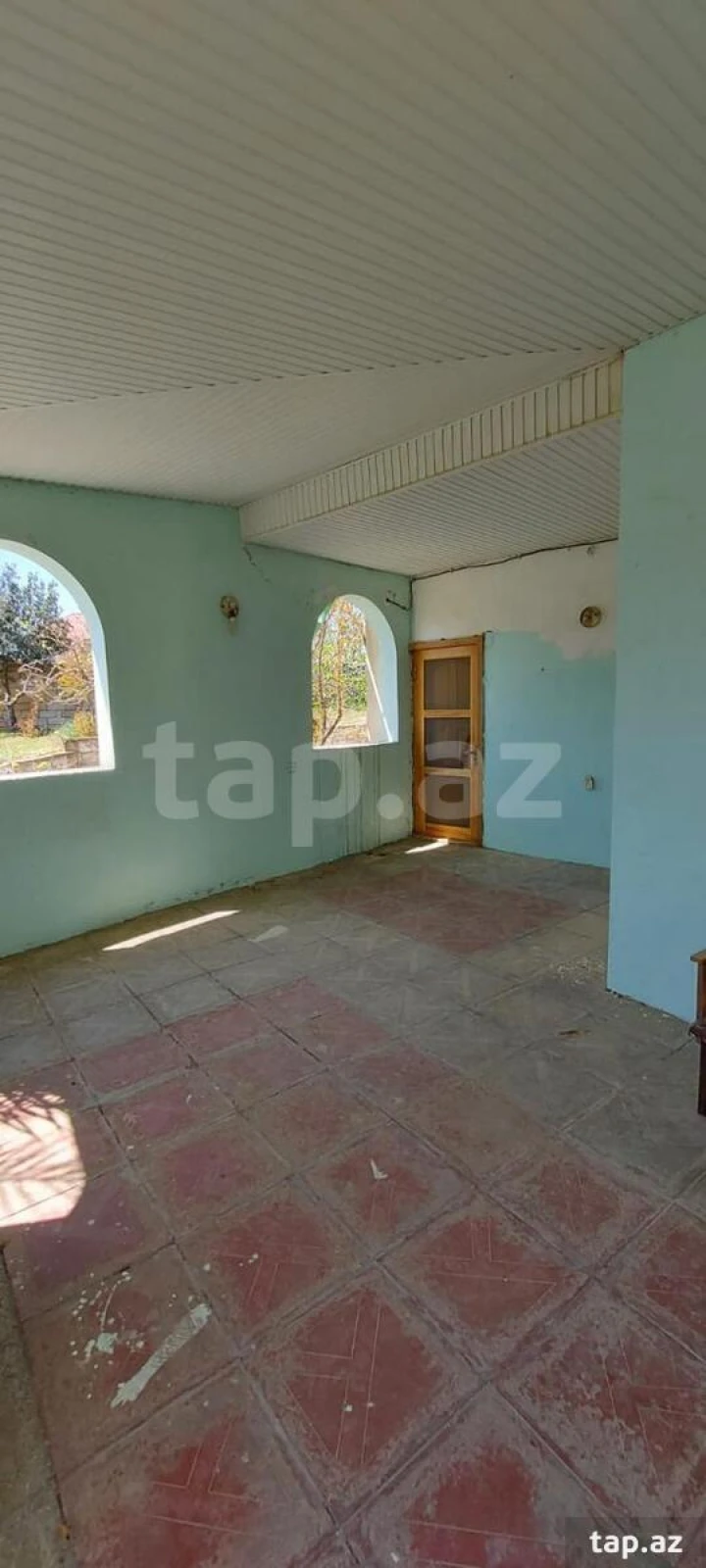 Satılır 4 otaqlı həyət evi 100 m²