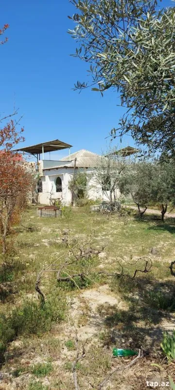 Satılır 4 otaqlı həyət evi 100 m²