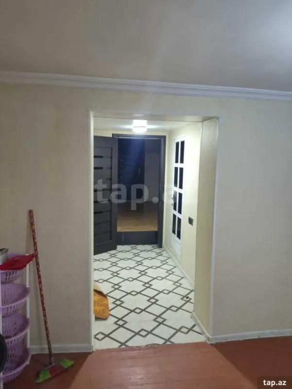 Kirayə verilir 2 otaqlı həyət evi 60 m²