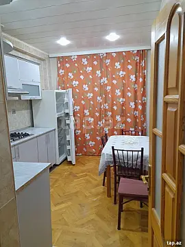 Kirayə verilir 1 otaqlı yeni tikili 45 m²
