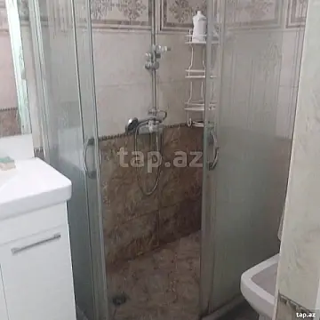 Kirayə verilir 3 otaqlı həyət evi 385 m²