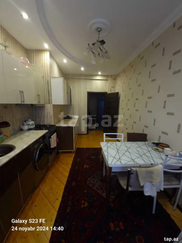 Satılır 3 otaqlı yeni tikili 90 m²