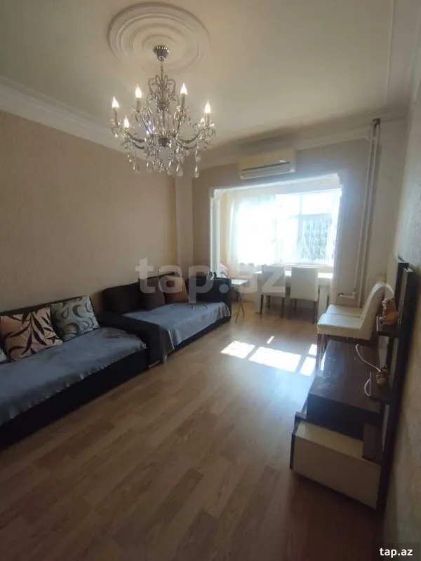 Kirayə verilir 2 otaqlı mənzil 50 m²