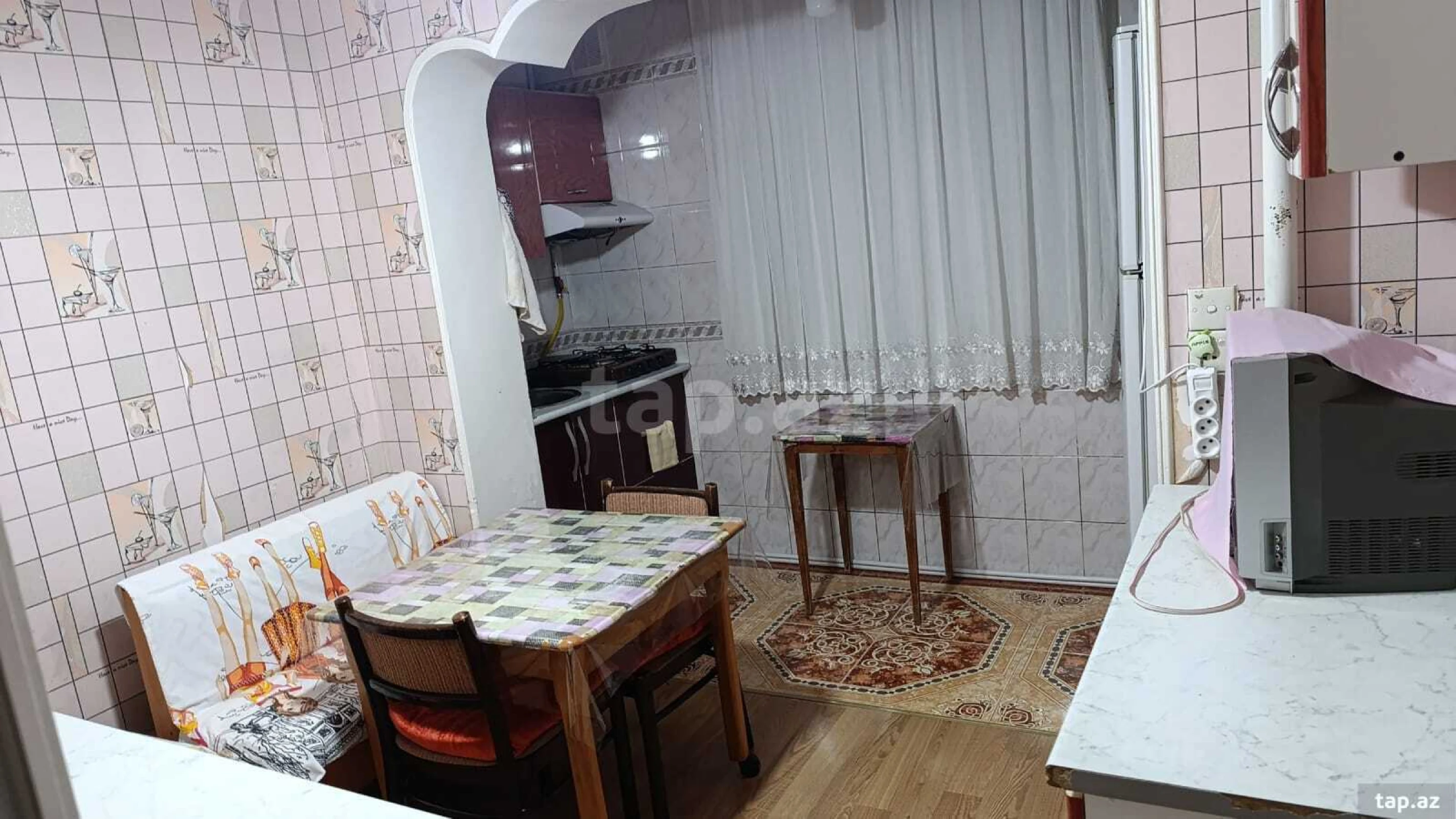 Kirayə verilir 2 otaqlı mənzil 50 m²