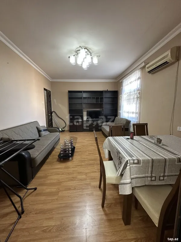 Kirayə verilir 2 otaqlı mənzil 55 m²