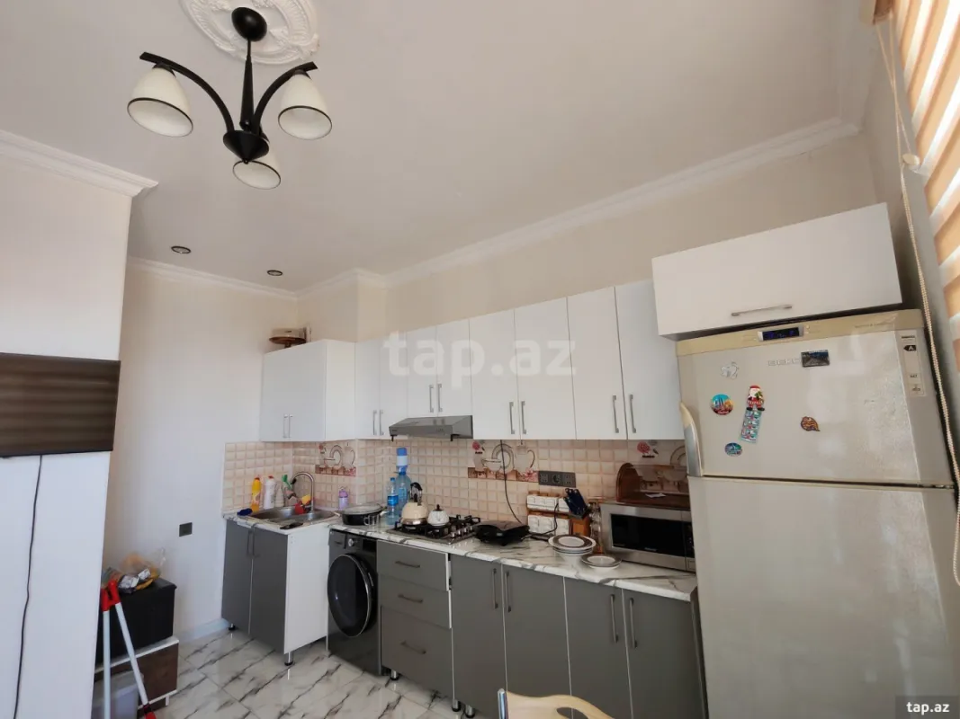 Satılır 3 otaqlı yeni tikili 108 m²