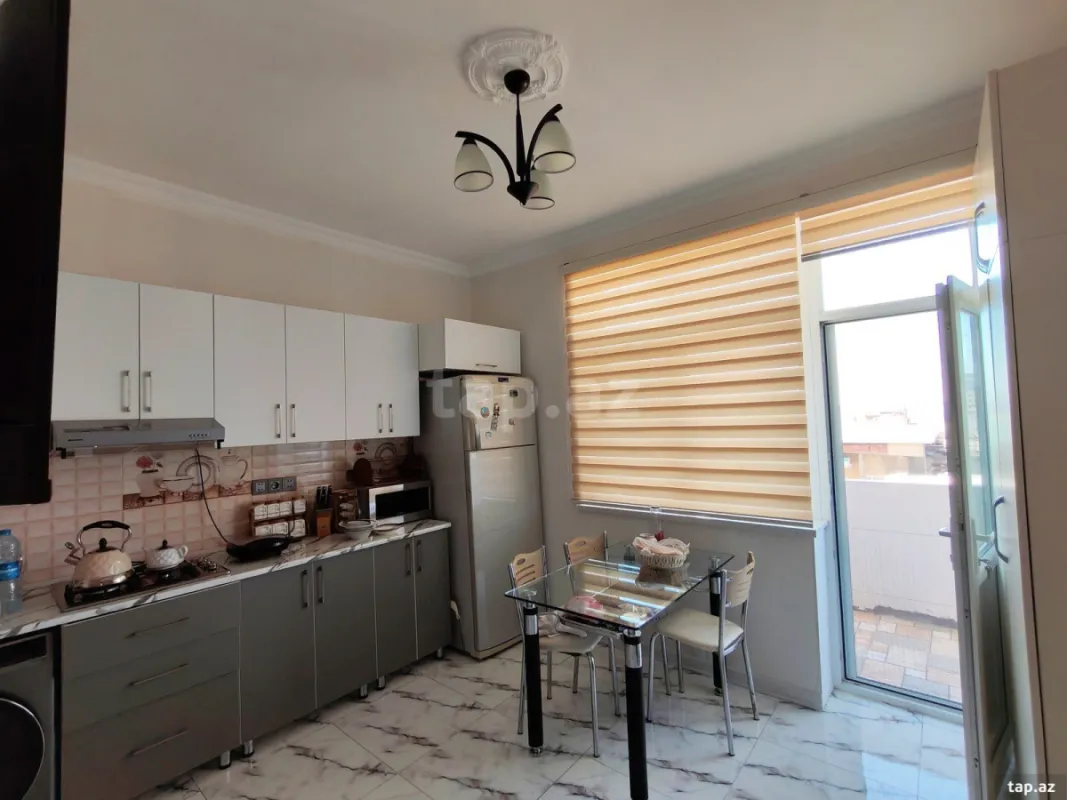 Satılır 3 otaqlı yeni tikili 108 m²