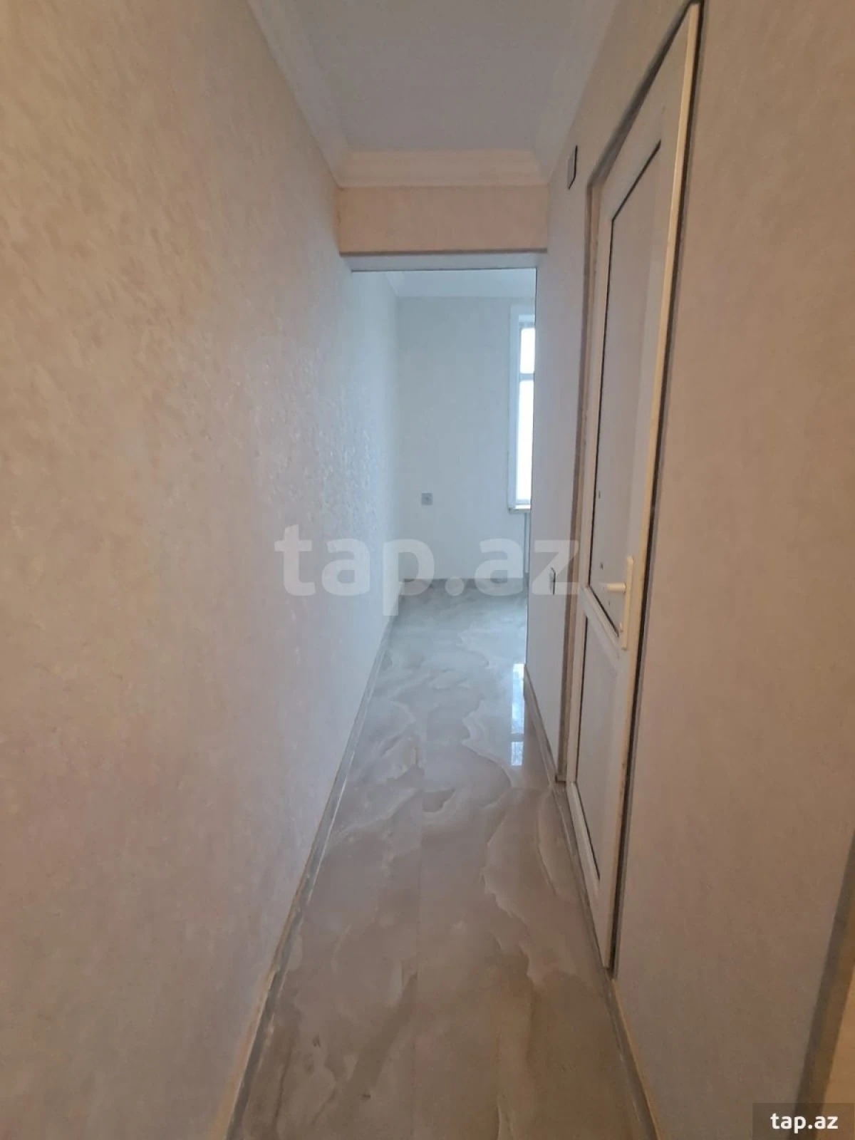 Satılır 2 otaqlı mənzil 45 m²