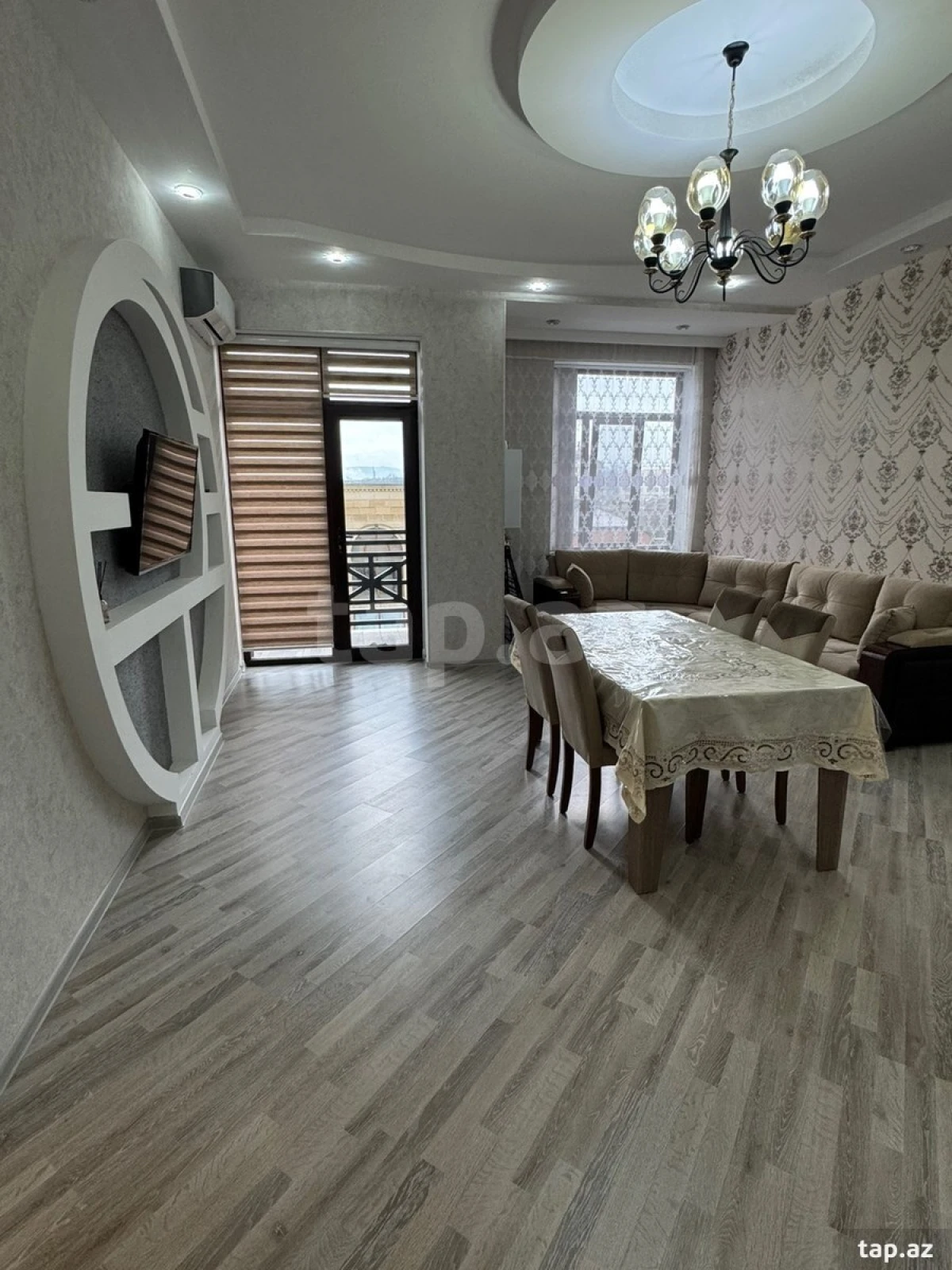 Kirayə verilir 3 otaqlı yeni tikili 86 m²