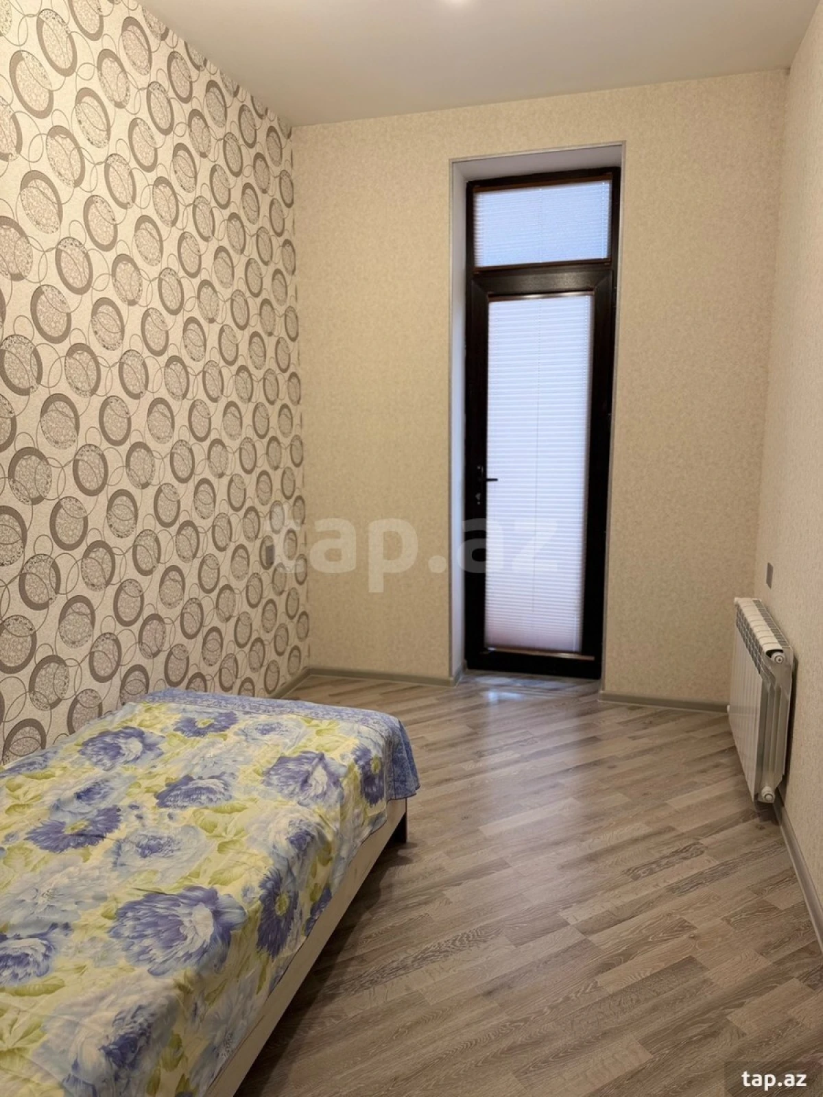 Kirayə verilir 3 otaqlı yeni tikili 86 m²