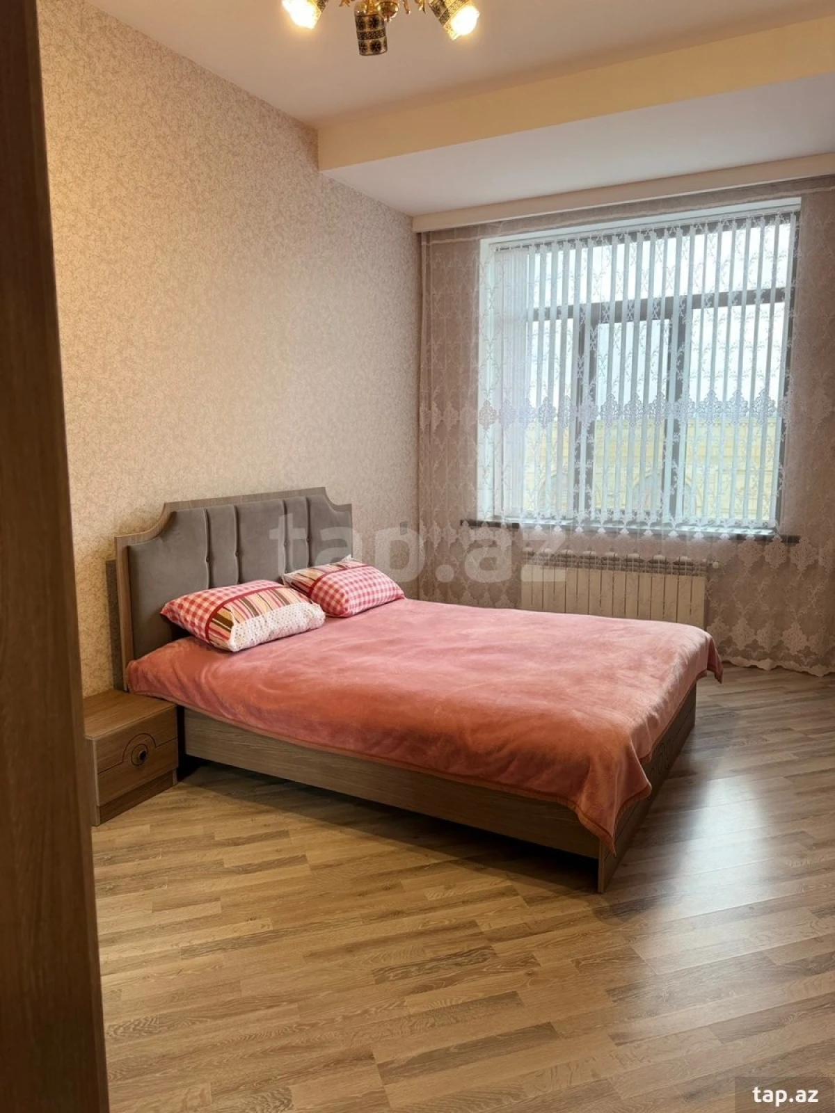 Kirayə verilir 3 otaqlı yeni tikili 86 m²