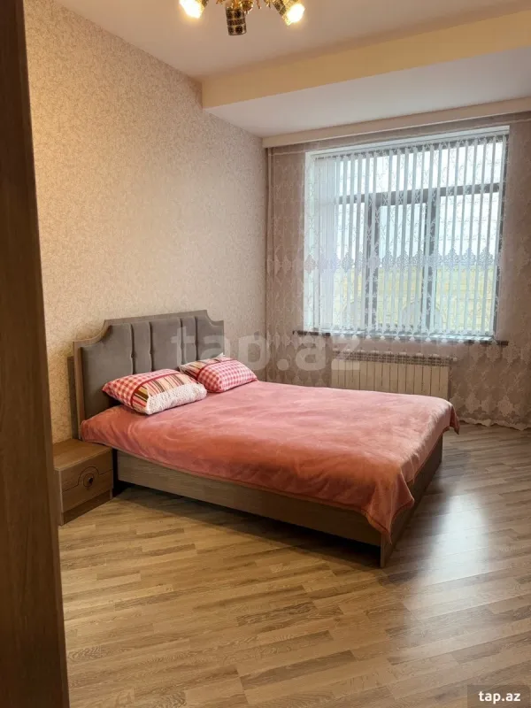 Kirayə verilir 3 otaqlı yeni tikili 86 m²