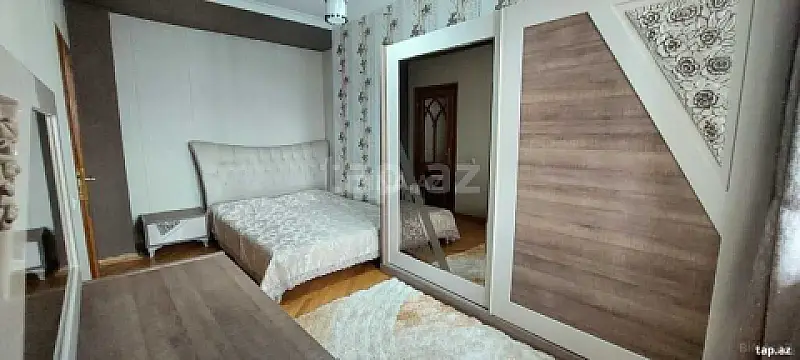 Kirayə verilir 3 otaqlı yeni tikili 115 m²