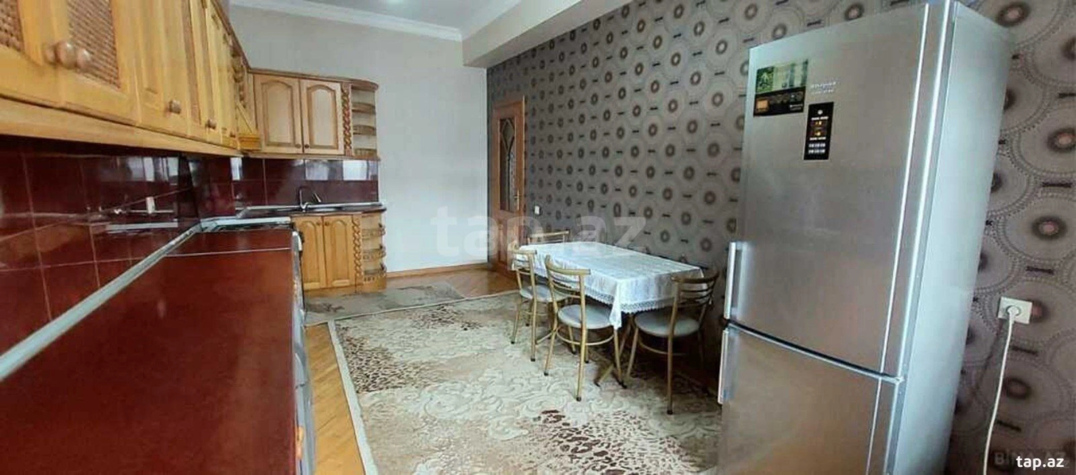 Kirayə verilir 3 otaqlı yeni tikili 115 m²