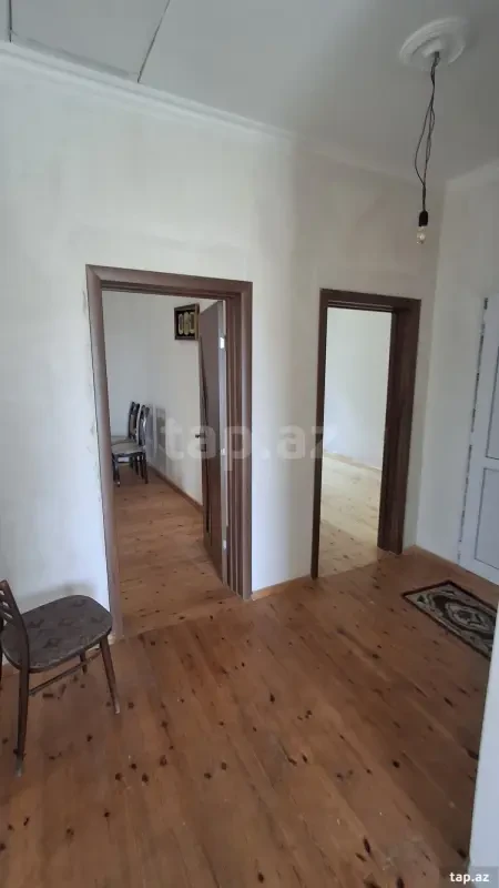 Kirayə verilir 2 otaqlı həyət evi 100 m²