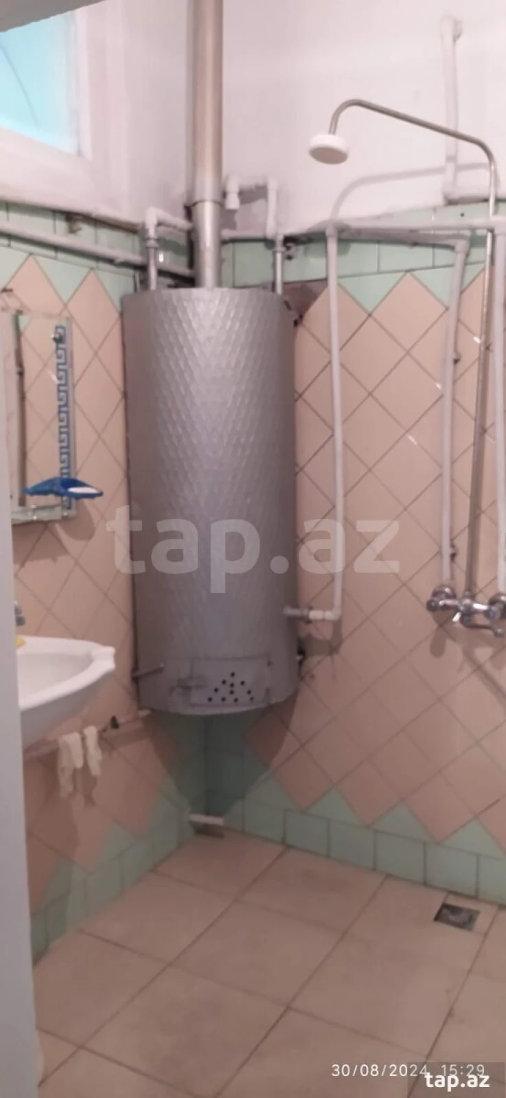 Kirayə verilir 2 otaqlı mənzil 40 m²