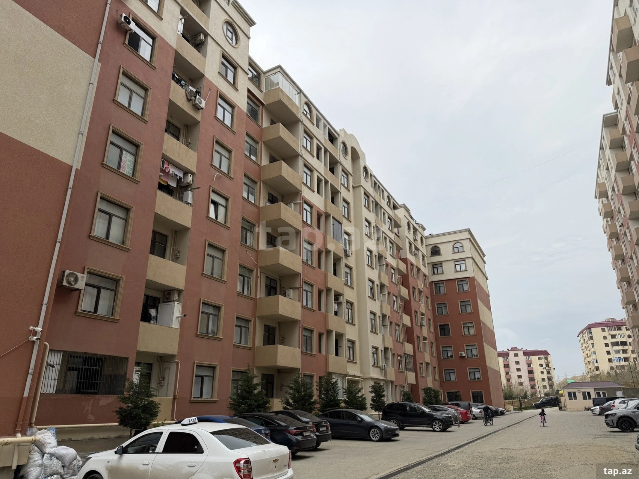 Satılır 1 otaqlı yeni tikili 49 m²