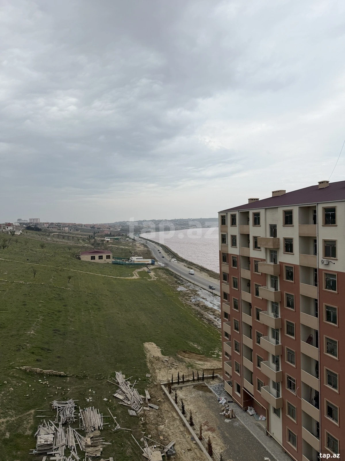 Satılır 1 otaqlı yeni tikili 49 m²