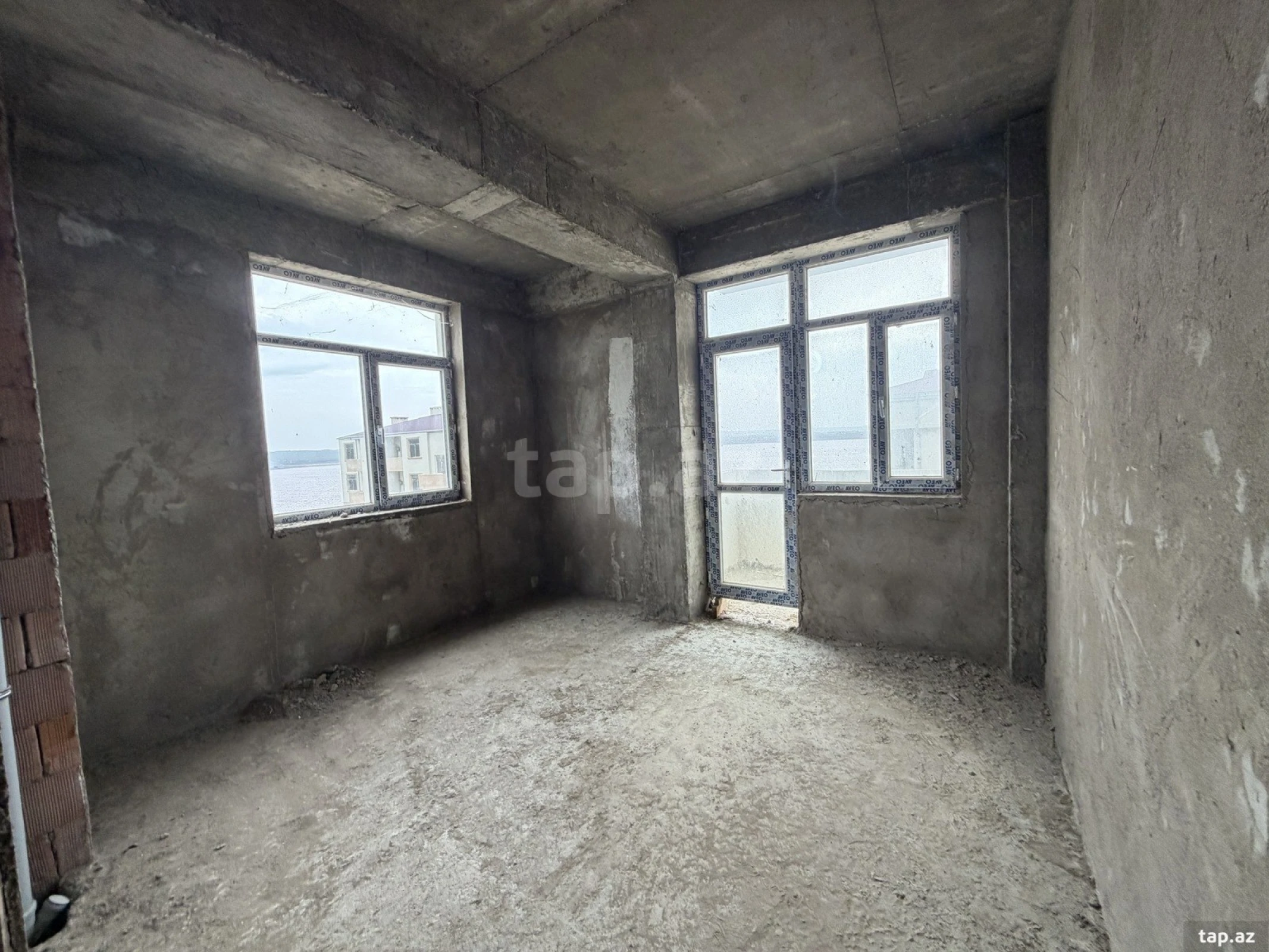 Satılır 1 otaqlı yeni tikili 49 m²