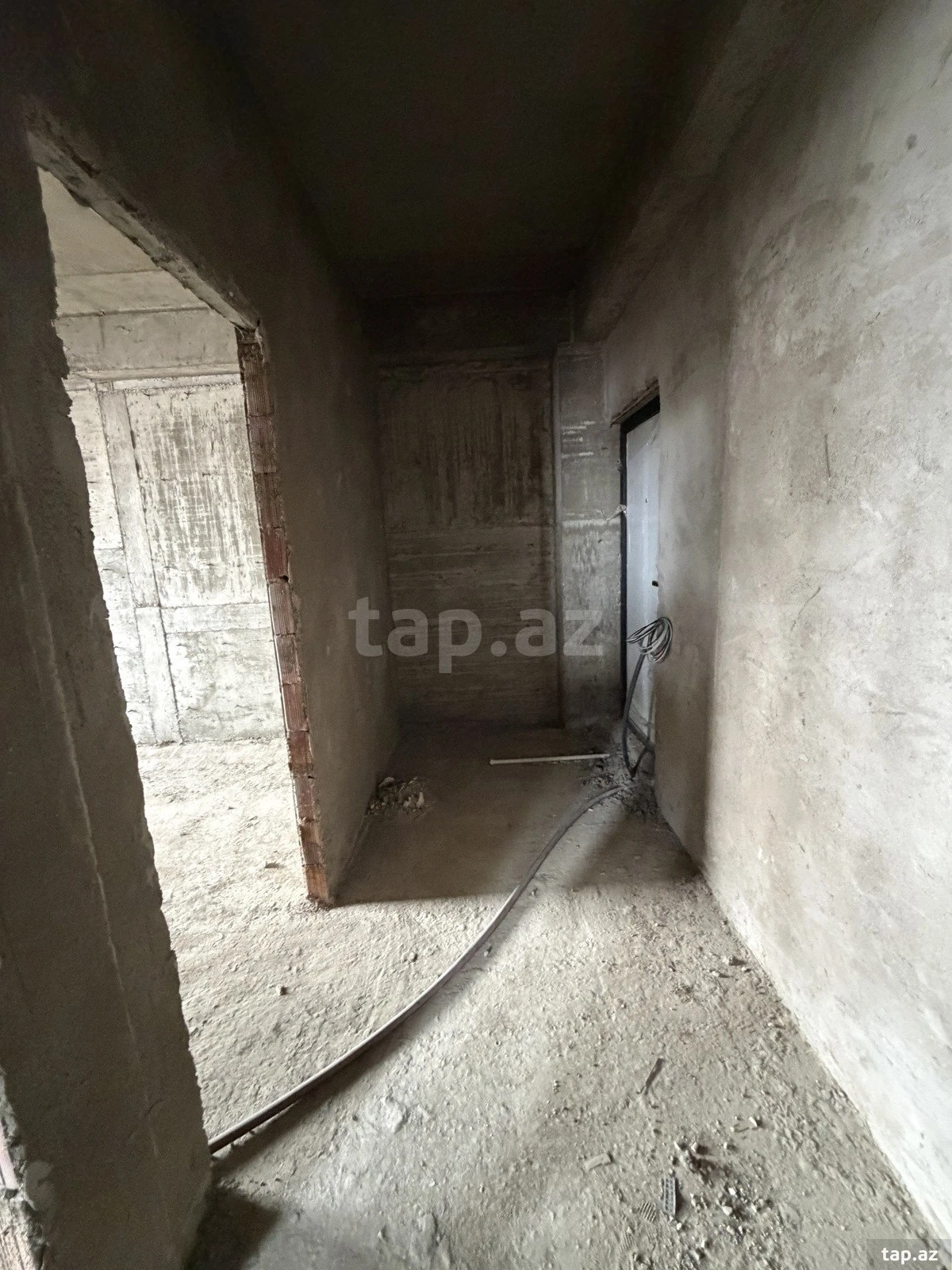 Satılır 1 otaqlı yeni tikili 49 m²