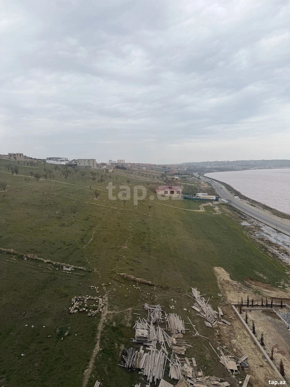 Satılır 1 otaqlı yeni tikili 49 m²