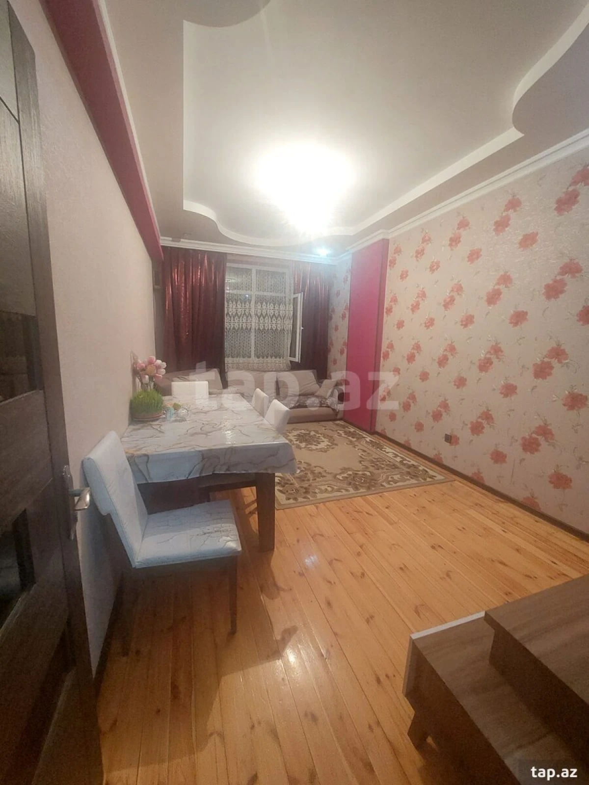 Kirayə verilir 2 otaqlı yeni tikili 72 m²