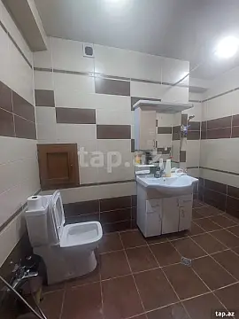 Kirayə verilir 2 otaqlı yeni tikili 72 m²