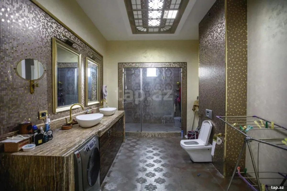 Satılır 6 otaqlı həyət evi 780 m²