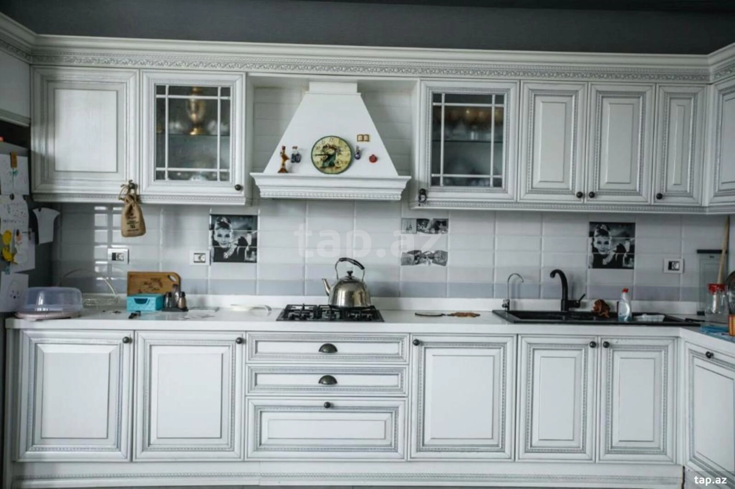 Satılır 6 otaqlı həyət evi 780 m²