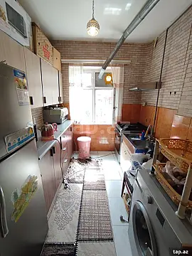 Satılır 3 otaqlı mənzil 49.7 m²
