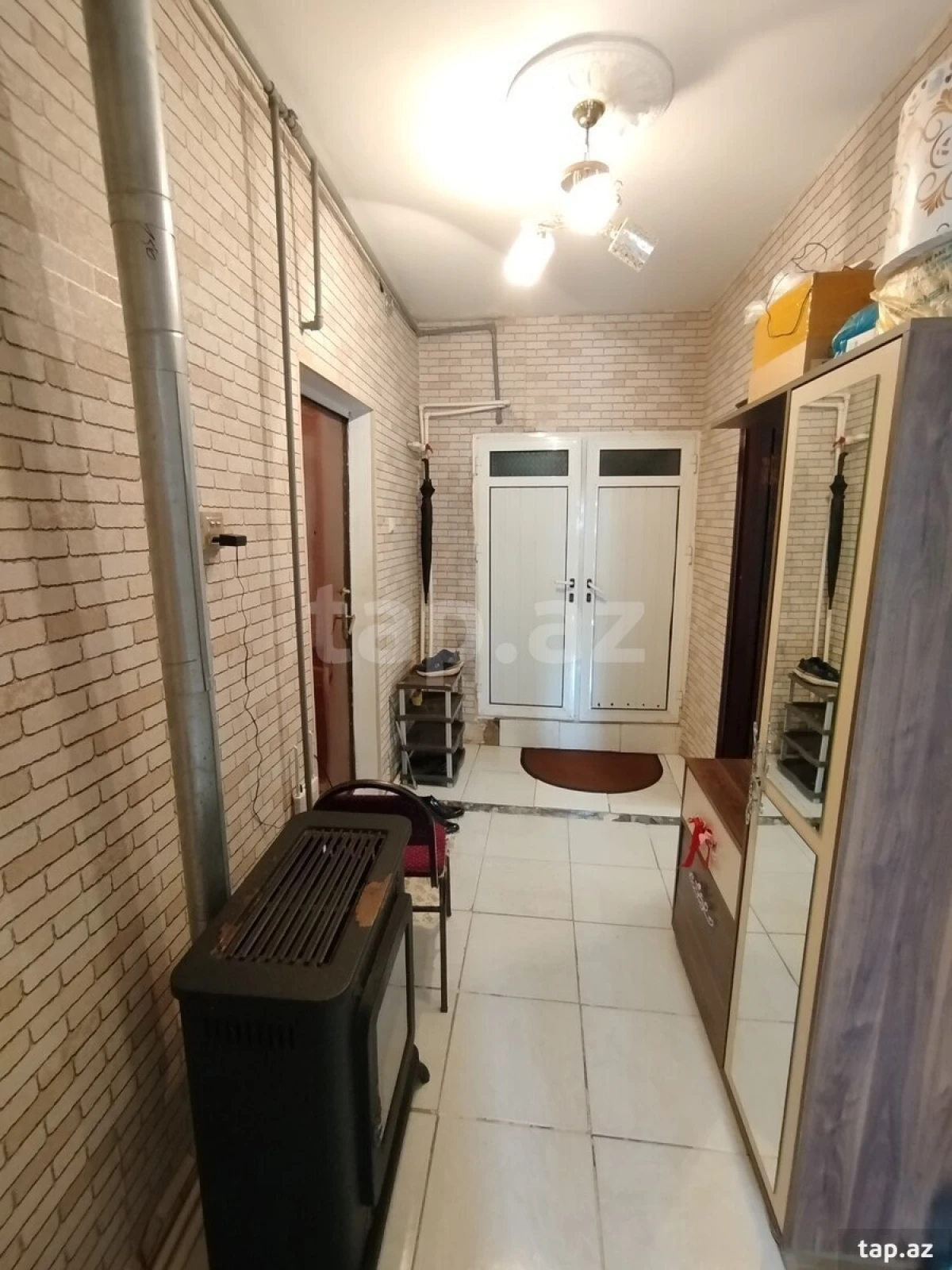 Satılır 3 otaqlı mənzil 49.7 m²