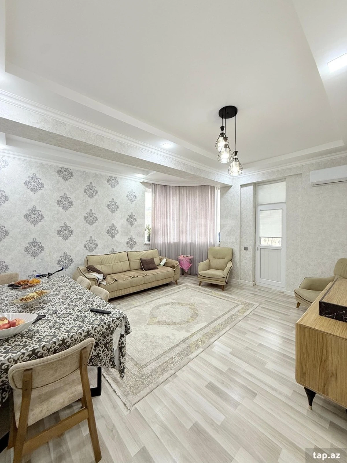 Satılır 3 otaqlı yeni tikili 117 m²