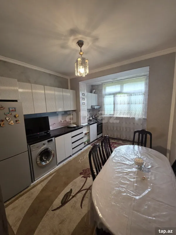 Satılır 3 otaqlı yeni tikili 75 m²